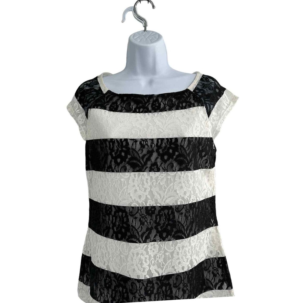NWOT 41Hawthorne White/Black Women's Boat‎ Neck Cap Sleeves Lace Top Small